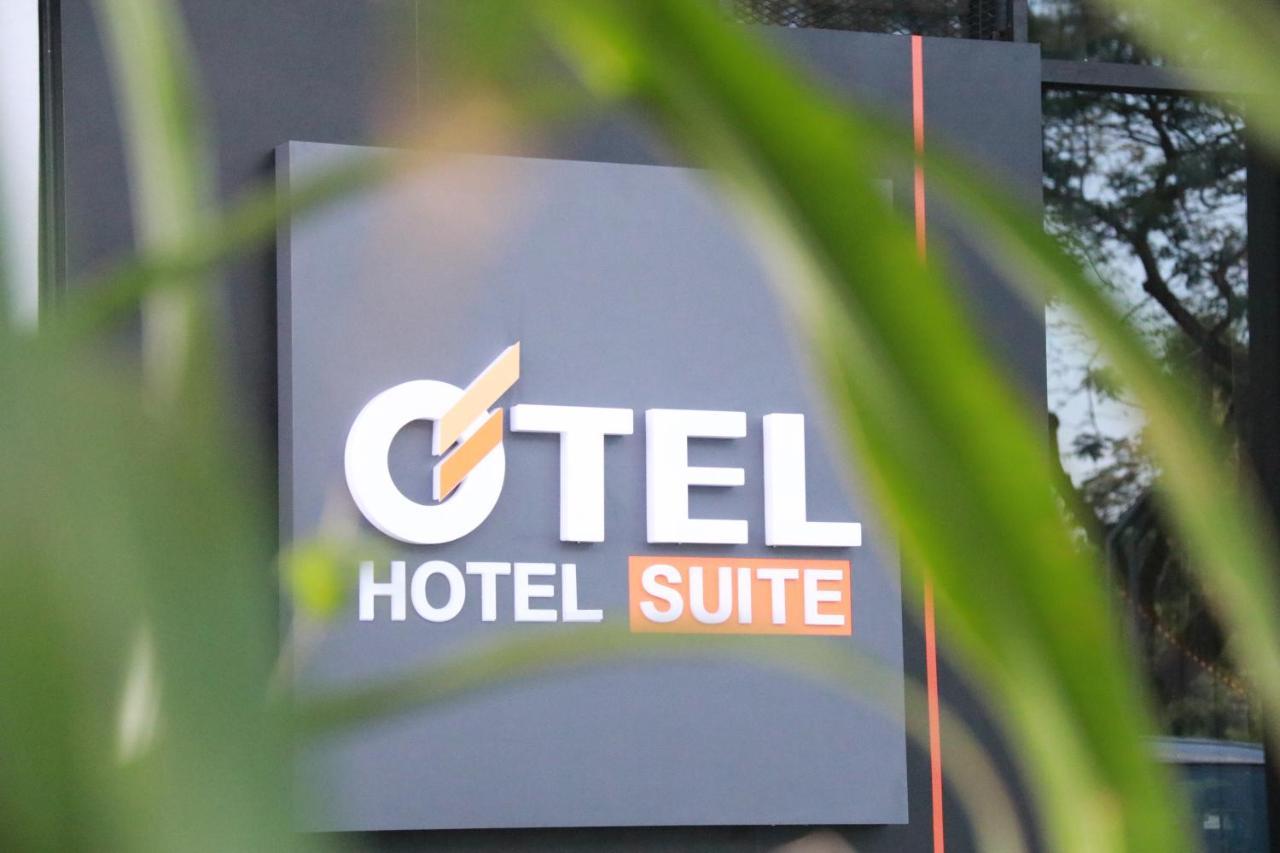 Otel Hotel Suite Sibu Bagian luar foto